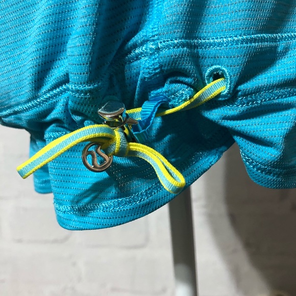 Lulu Lemon Back on Track Turquoise Tank. H47 - Picture 3 of 5